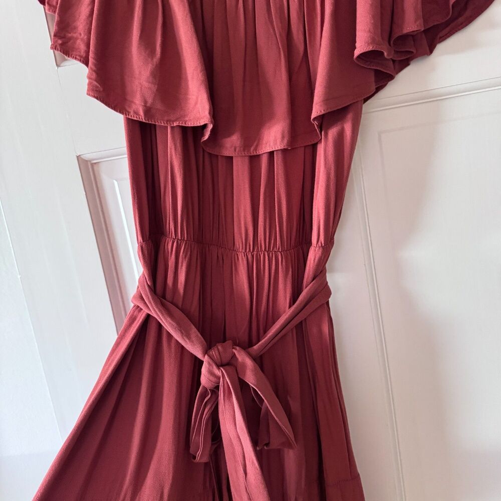 Aqua Flutter Sleeve Midi Dress in Rust Sz Med - Picture 3 of 5